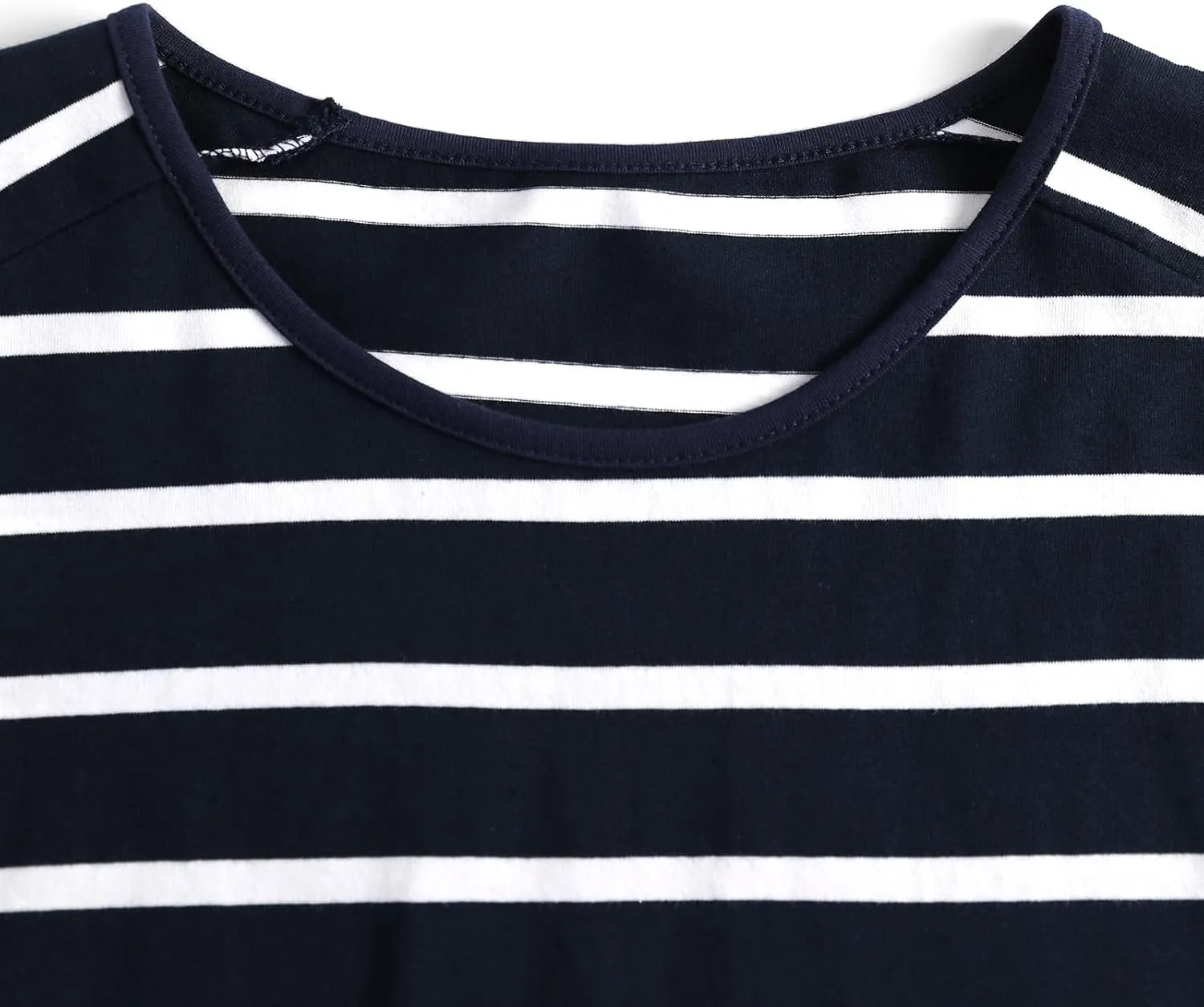 LilyCoco Womens Short Batwing Sleeve Striped Shirt Crew Neck Tops Casual Loose Fit Tee